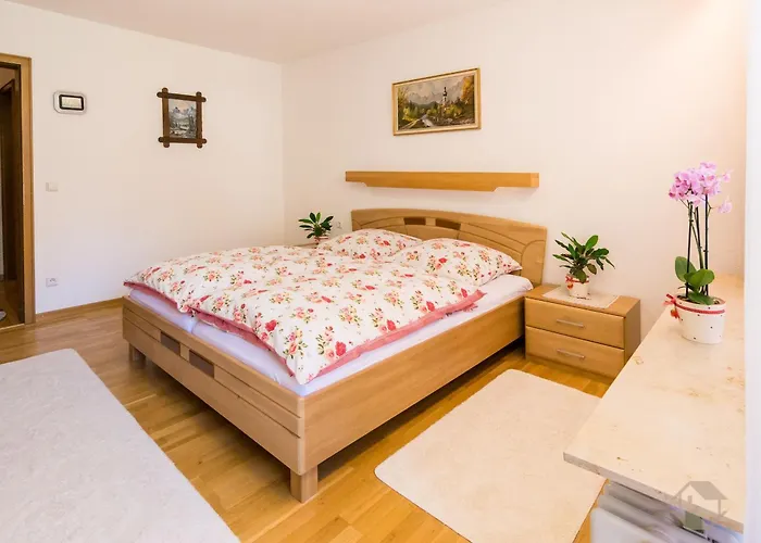 Gruden Sommerberg בית הארחה 3*