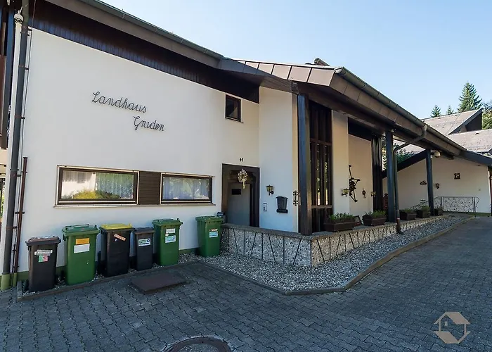 Gruden Sommerberg בית הארחה 3*